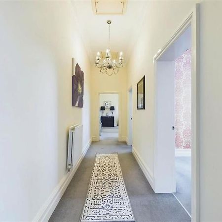 Upmarket Apartment In Ормскирк Экстерьер фото